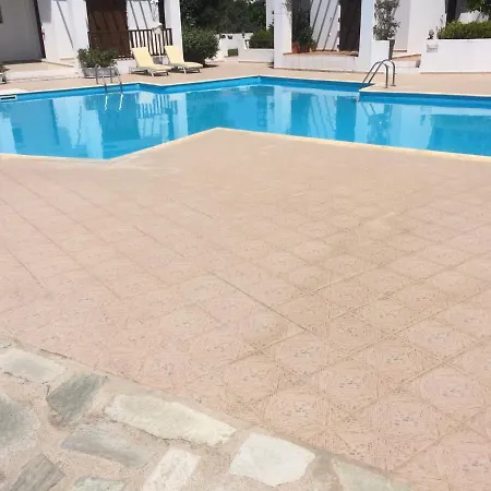 Pool Village View Διαμέρισμα Σκόπελος